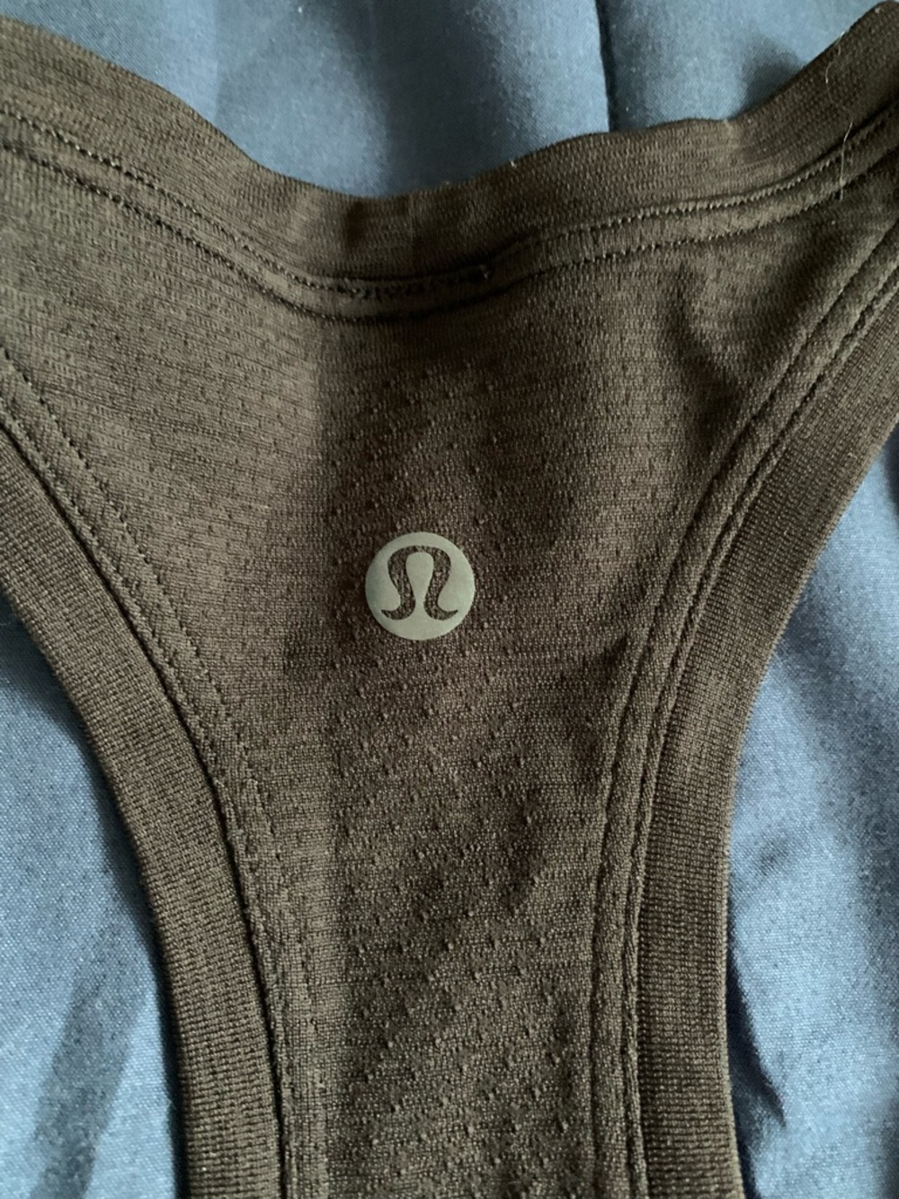 lululemon athletica Swiftly Tech Racerback Tank 2.0 Waist Length Size 6 - Picture 5 of 5